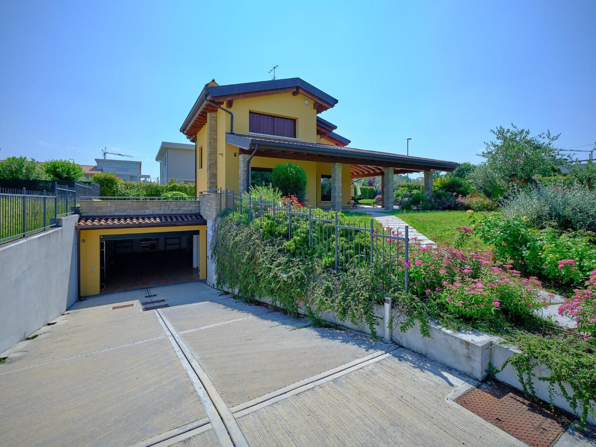 Villasgarda - Villa Leone Salionze Exterior foto